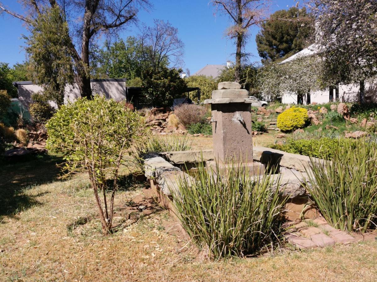 Lucolo Palace B&B Aliwal North Luaran gambar