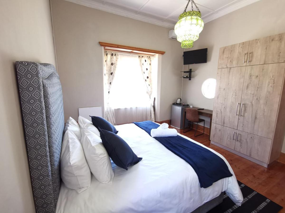 Lucolo Palace B&B Aliwal North Luaran gambar